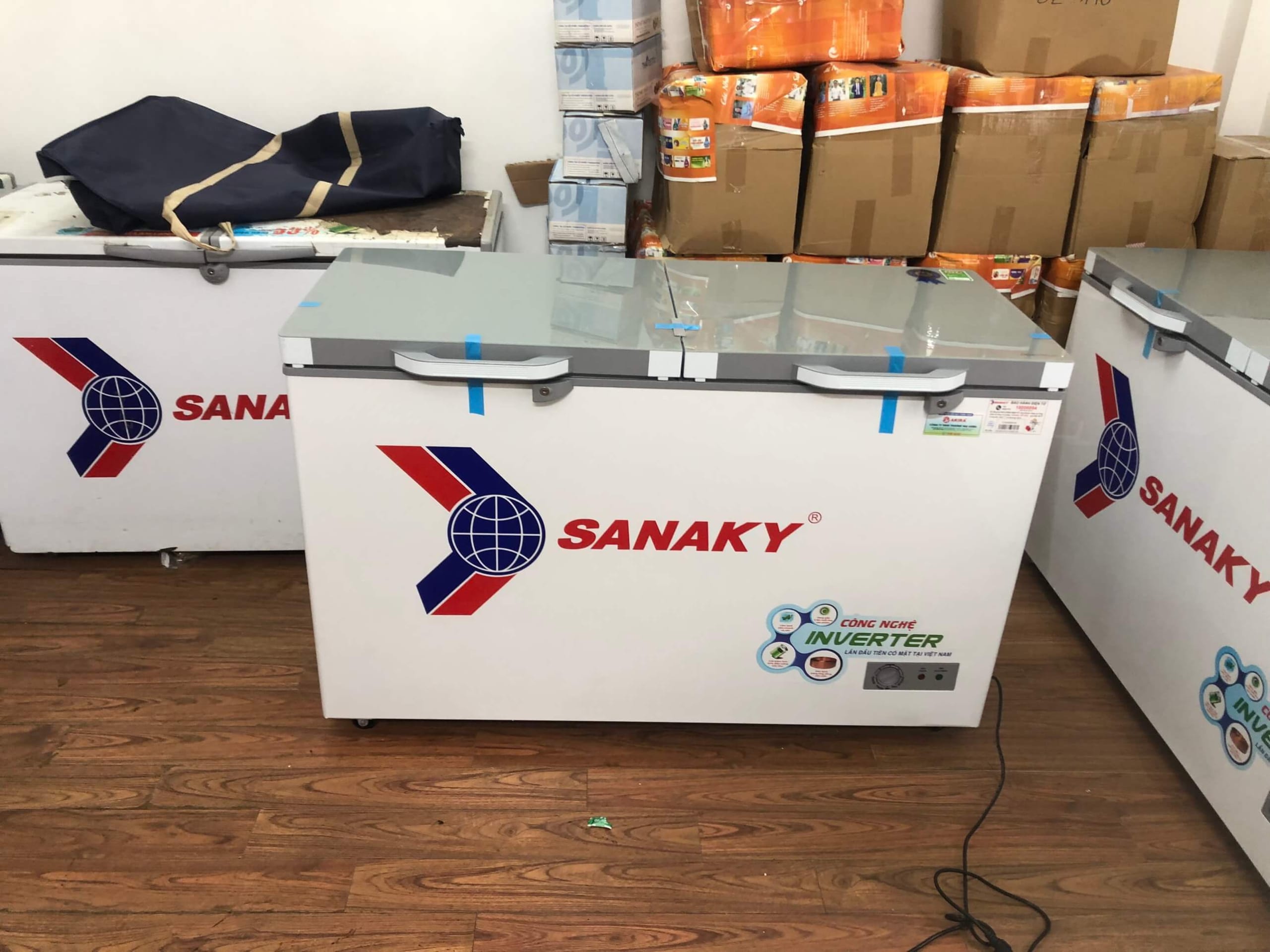 Tủ Đông 400l/305l Sanaky VH-4099A4K