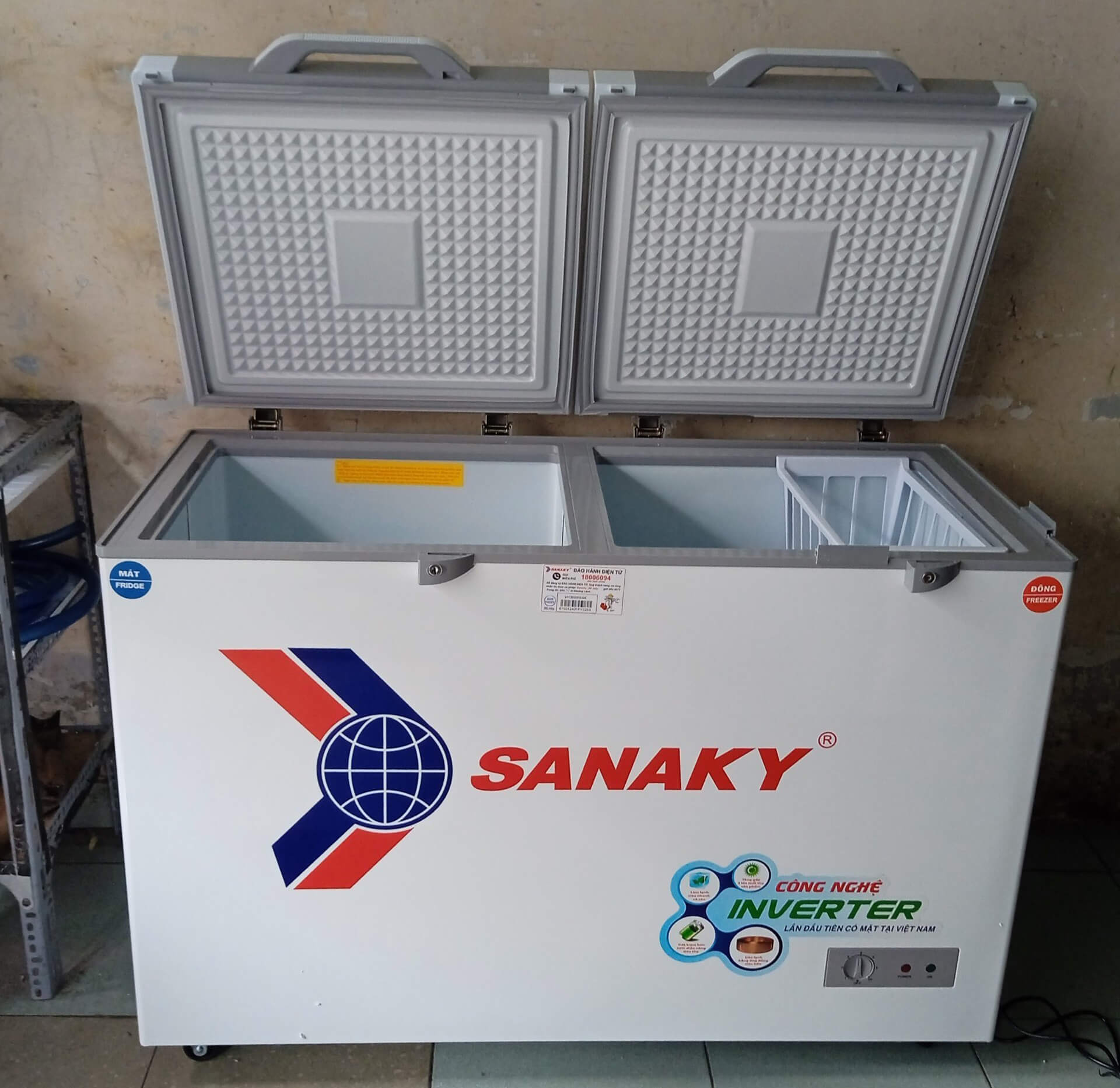 Tủ đông mát 360l/260l Sanaky Inverter VH-3699W4K