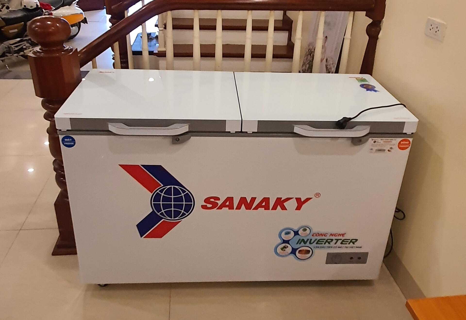 Tủ đông mát 400l/280l Sanaky Inverter VH-4099W4K Tủ đông mát 400l/280l Sanaky Inverter VH-4099W4K