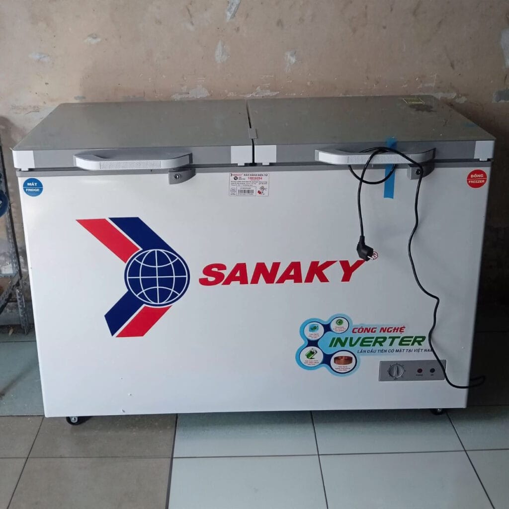 Tủ đông 260l Sanaky Inverter VH-3699W4K